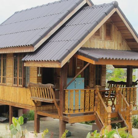 Lucky Hill Resort Khao Kho Exterior photo